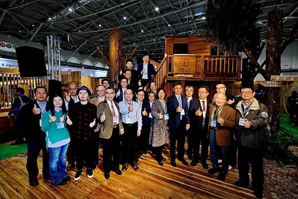 寶宥是一群企劃、設計、影像、硬體技術人員的集合，統籌整合您活動上一切的需求，是您活動上最可靠的選擇