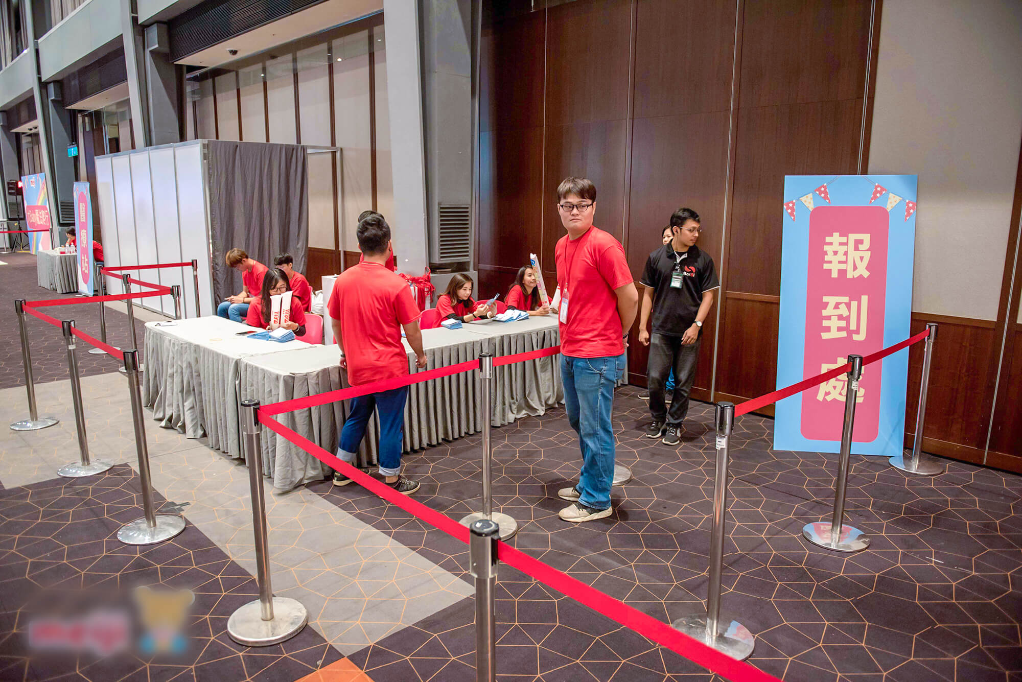 寶宥是一群企劃、設計、影像、硬體技術人員的集合,統籌整合您活動上一切的需求,是您活動上最可靠的選擇