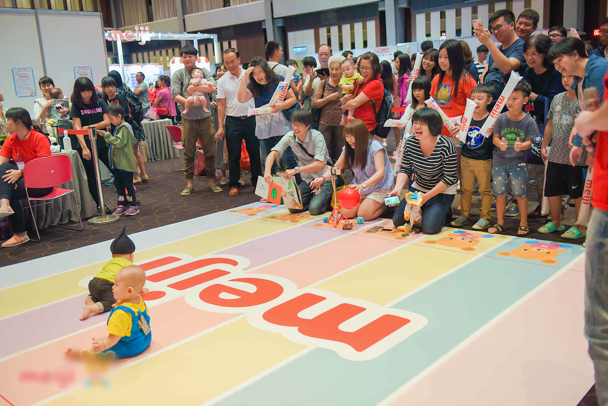 寶宥是一群企劃、設計、影像、硬體技術人員的集合,統籌整合您活動上一切的需求,是您活動上最可靠的選擇