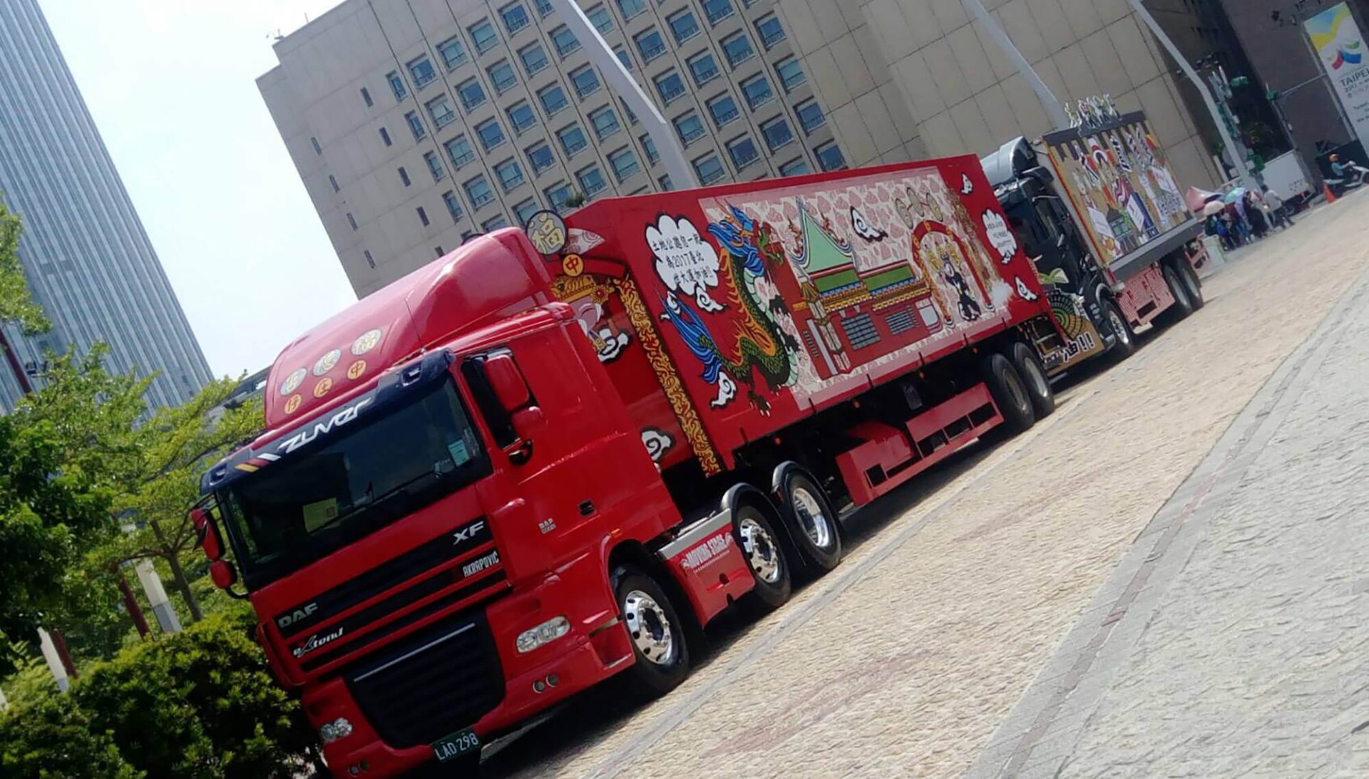 寶宥是一群企劃、設計、影像、硬體技術人員的集合,統籌整合您活動上一切的需求,是您活動上最可靠的選擇