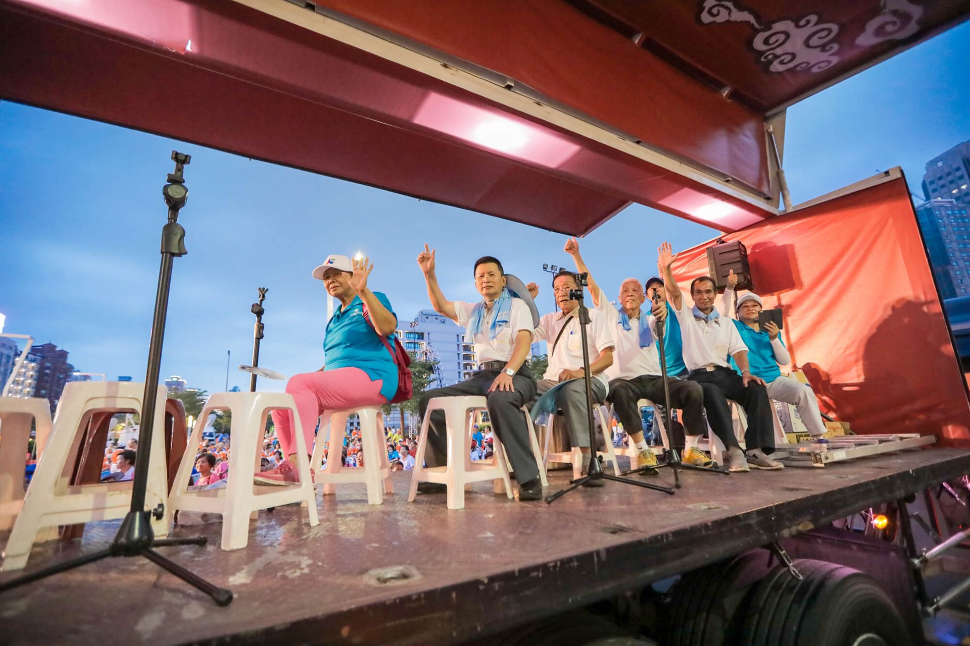 寶宥是一群企劃、設計、影像、硬體技術人員的集合,統籌整合您活動上一切的需求,是您活動上最可靠的選擇