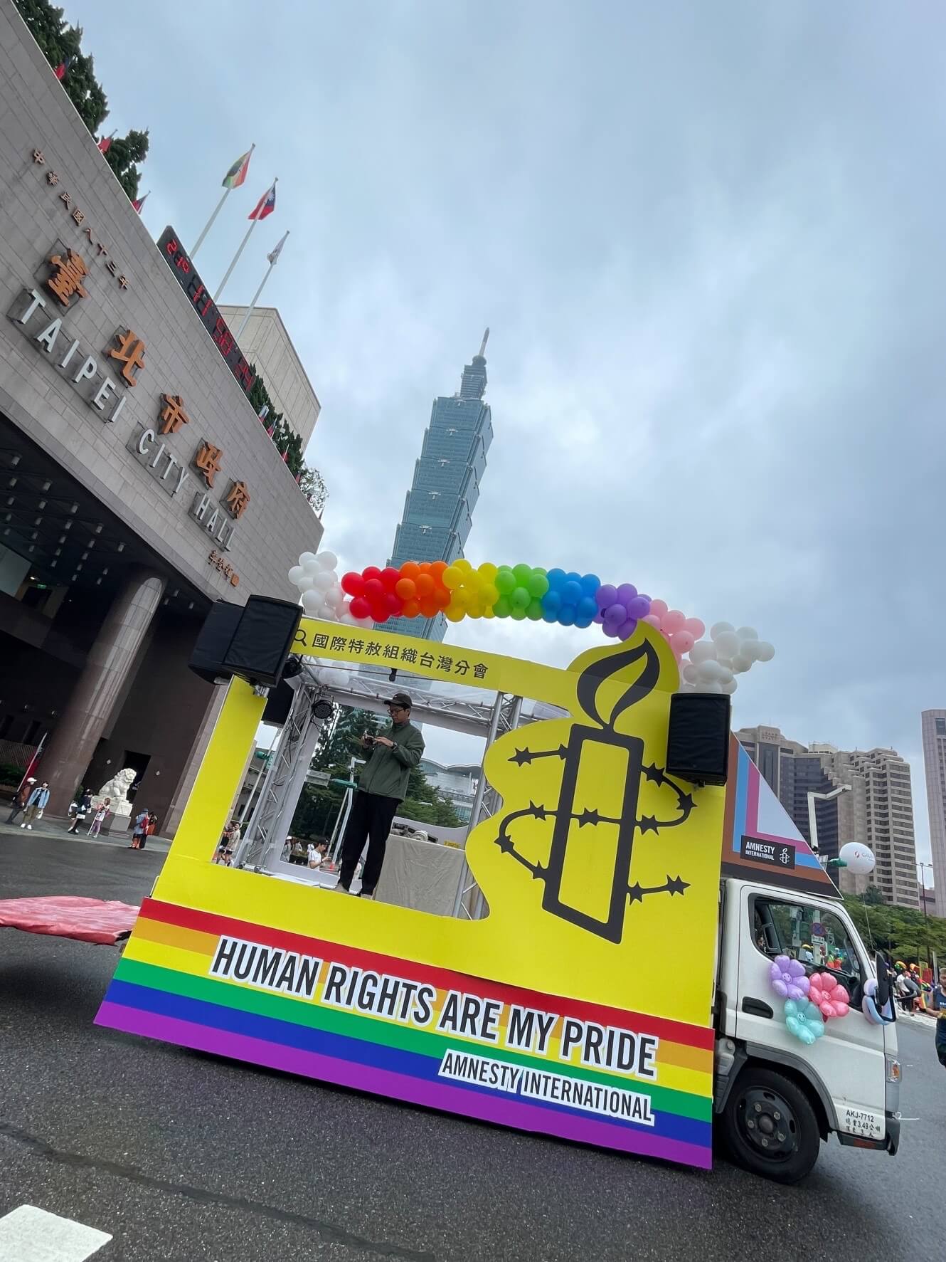 寶宥是一群企劃、設計、影像、硬體技術人員的集合，統籌整合您活動上一切的需求，是您活動上最可靠的選擇