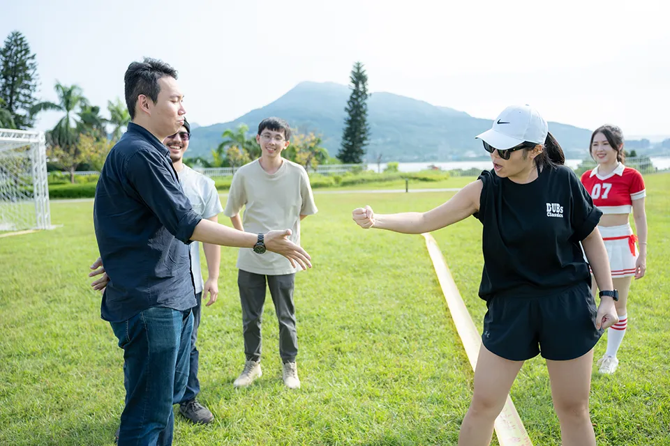 寶宥是一群企劃、設計、影像、硬體技術人員的集合，統籌整合您活動上一切的需求，是您活動上最可靠的選擇