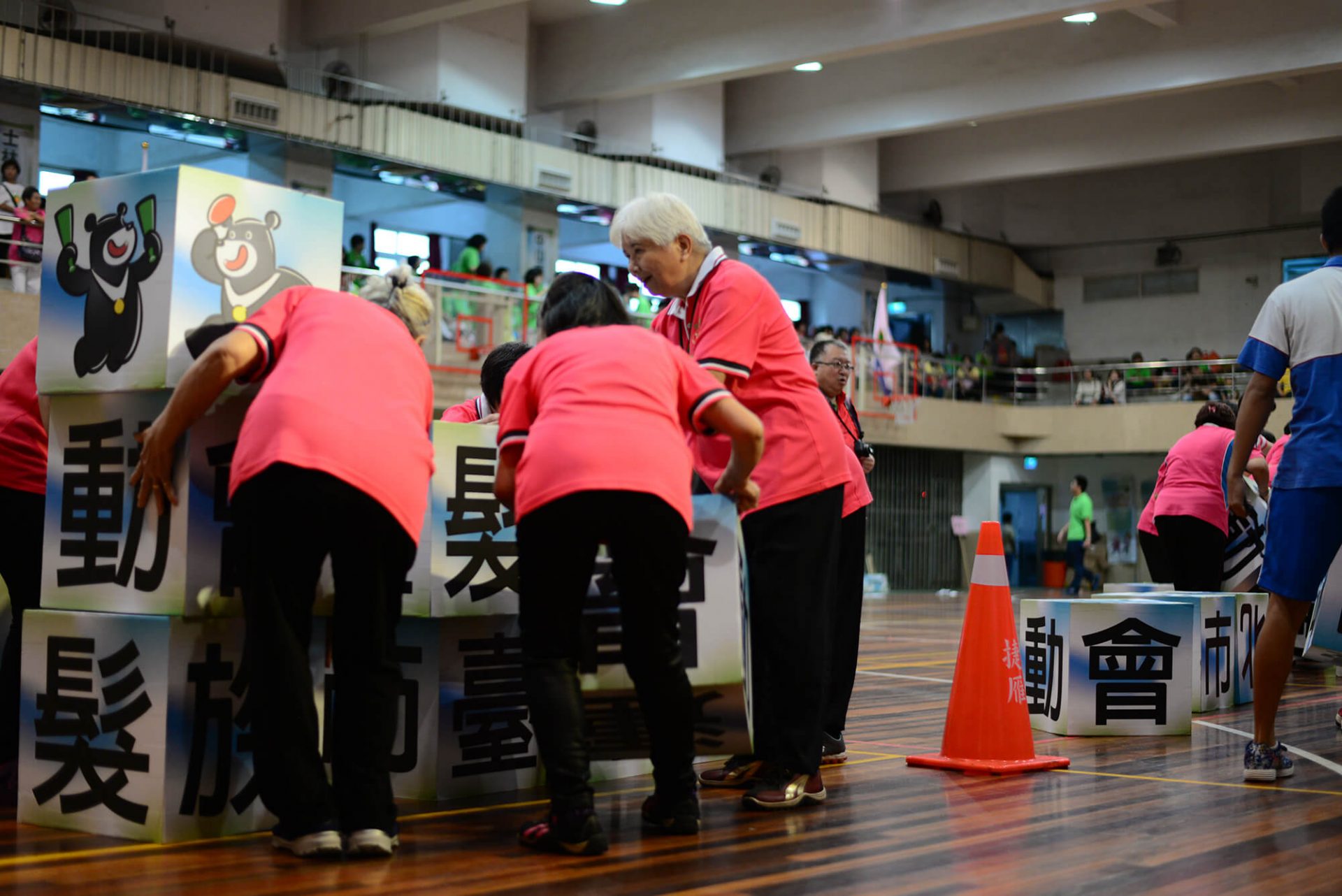 寶宥是一群企劃、設計、影像、硬體技術人員的集合，統籌整合您活動上一切的需求，是您活動上最可靠的選擇