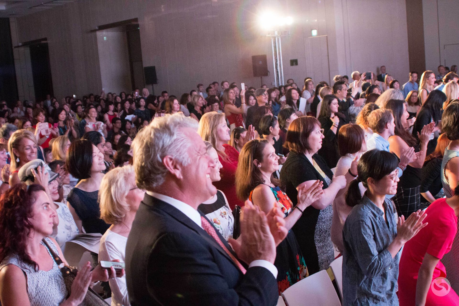 寶宥是一群企劃、設計、影像、硬體技術人員的集合，統籌整合您活動上一切的需求，是您活動上最可靠的選擇