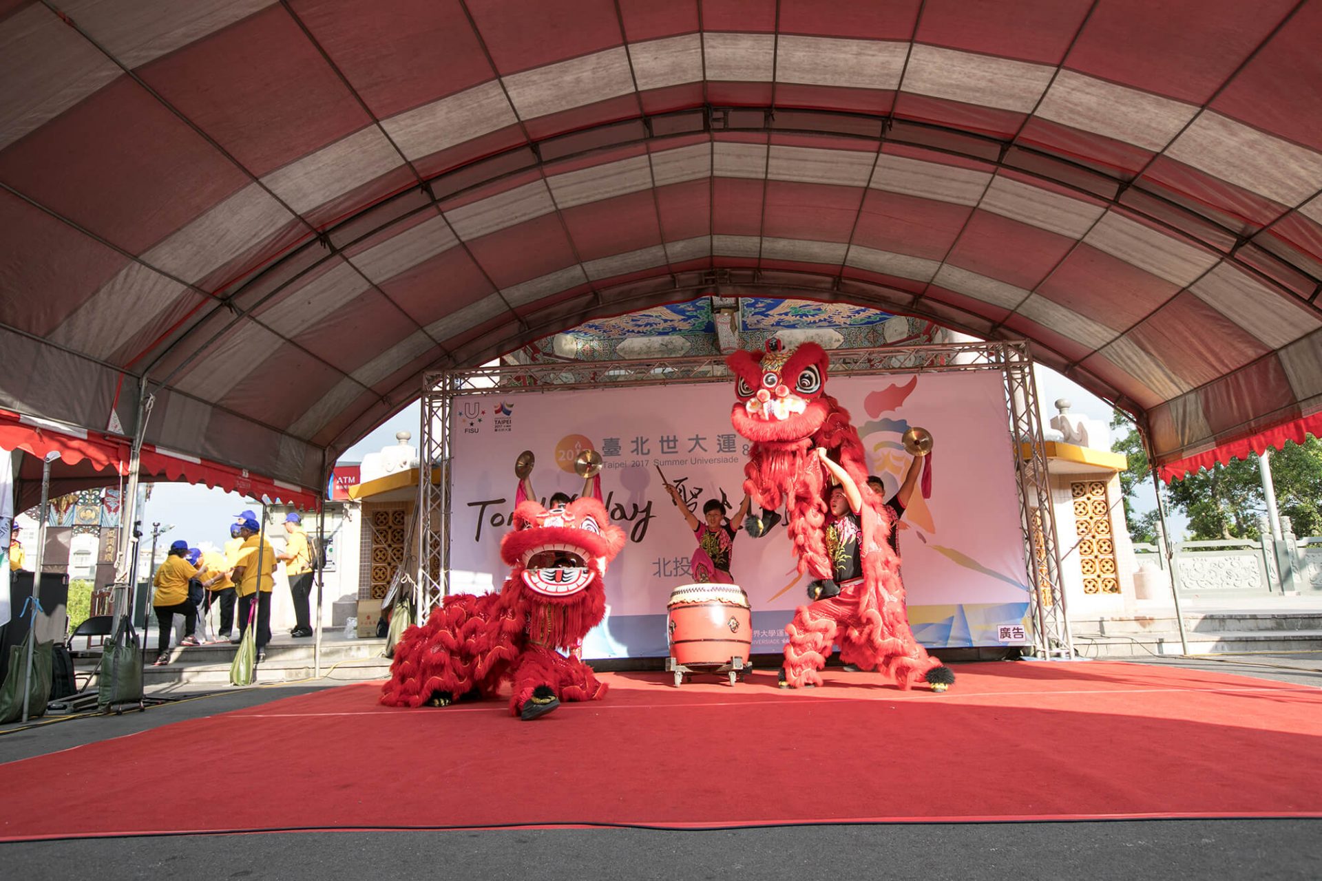 寶宥是一群企劃、設計、影像、硬體技術人員的集合，統籌整合您活動上一切的需求，是您活動上最可靠的選擇