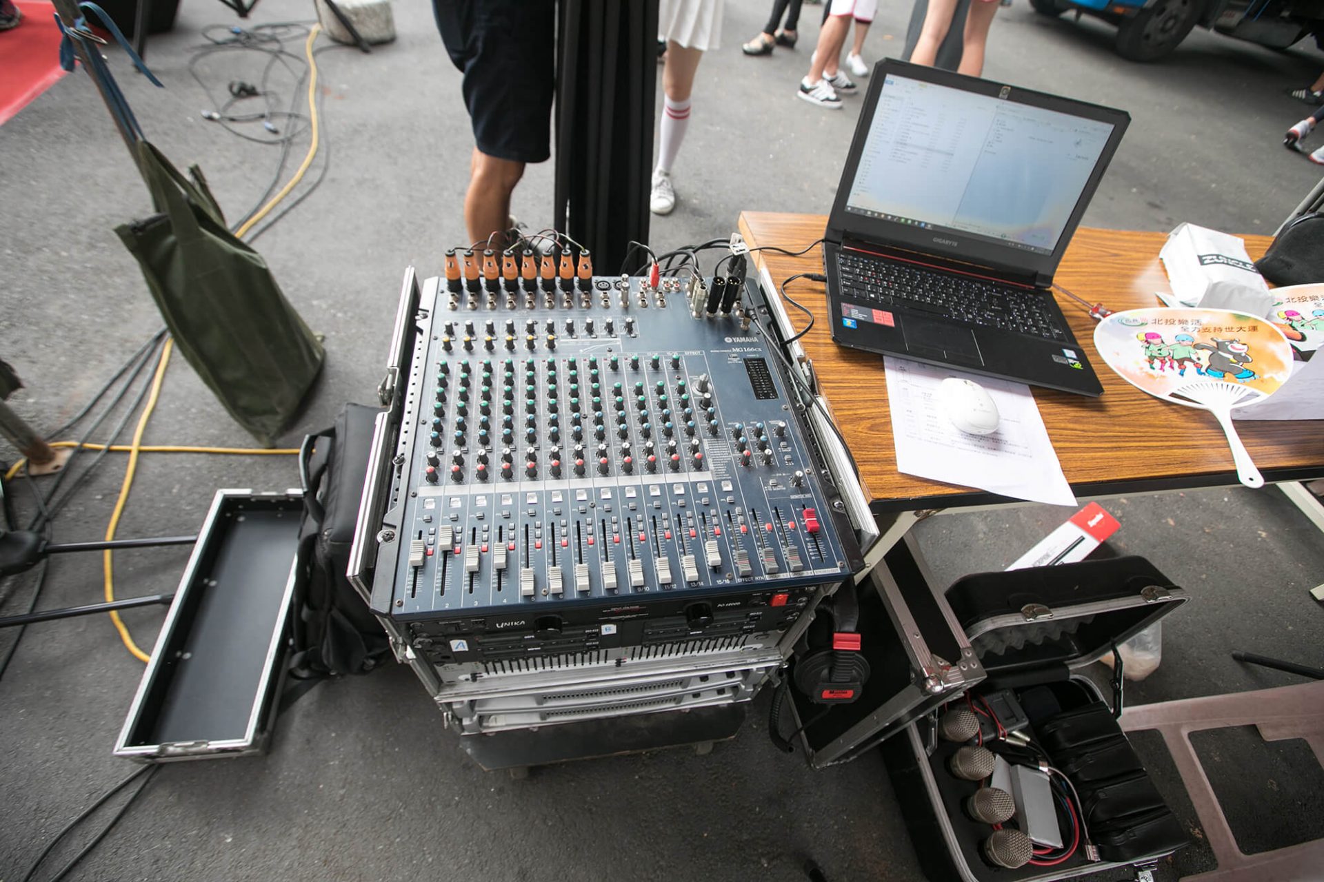 寶宥是一群企劃、設計、影像、硬體技術人員的集合，統籌整合您活動上一切的需求，是您活動上最可靠的選擇