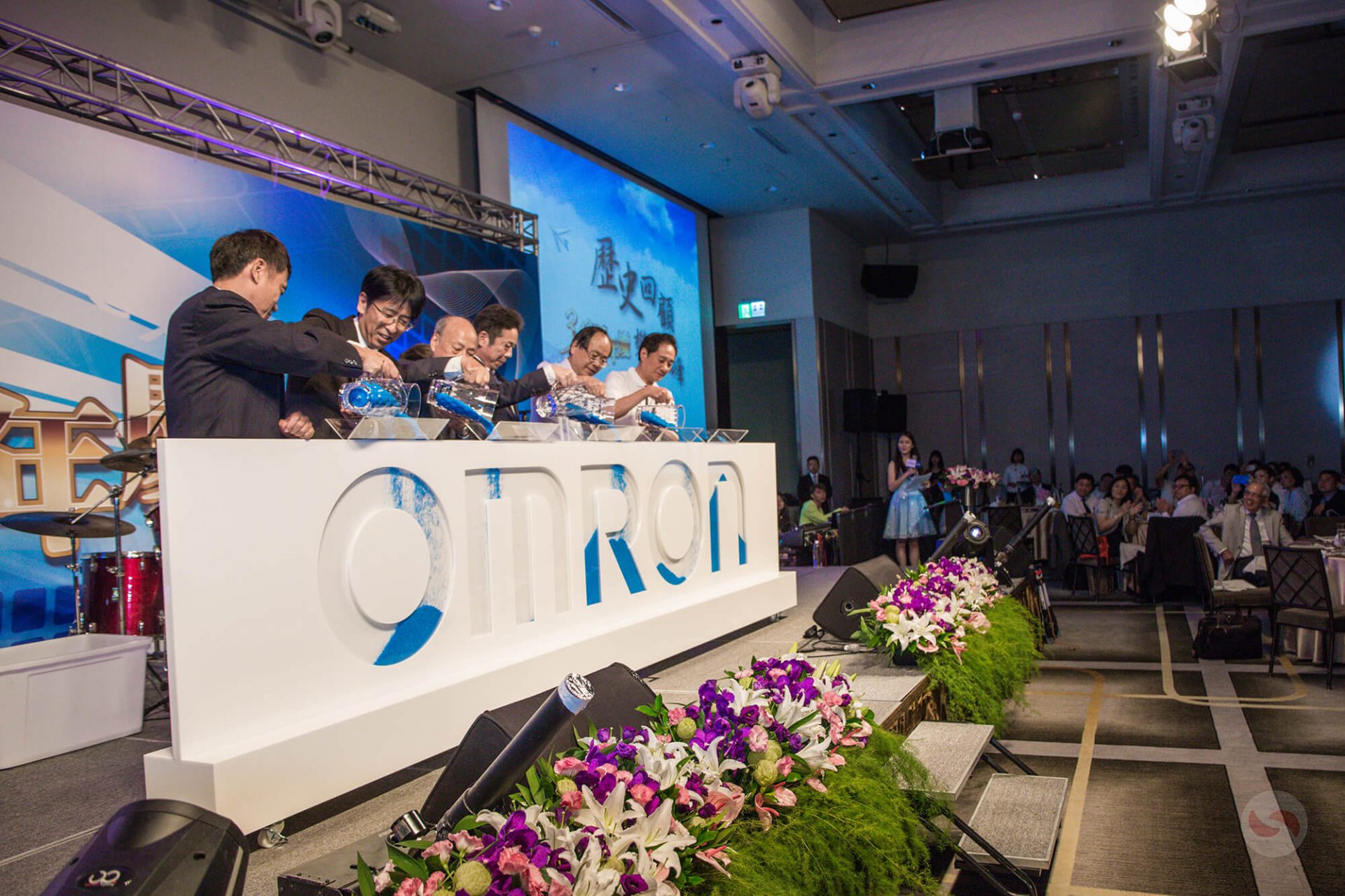 寶宥是一群企劃、設計、影像、硬體技術人員的集合，統籌整合您活動上一切的需求，是您活動上最可靠的選擇