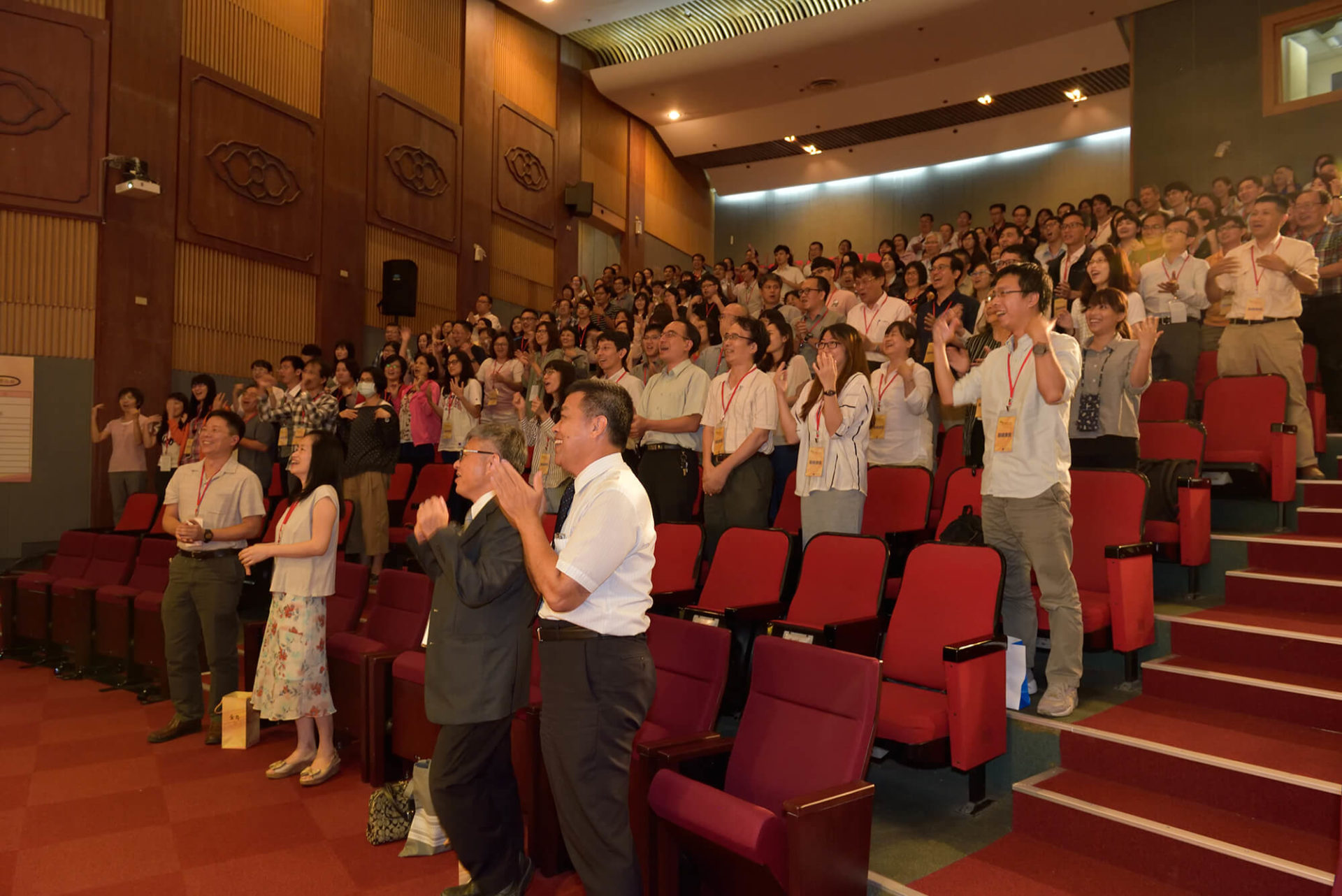 寶宥是一群企劃、設計、影像、硬體技術人員的集合，統籌整合您活動上一切的需求，是您活動上最可靠的選擇